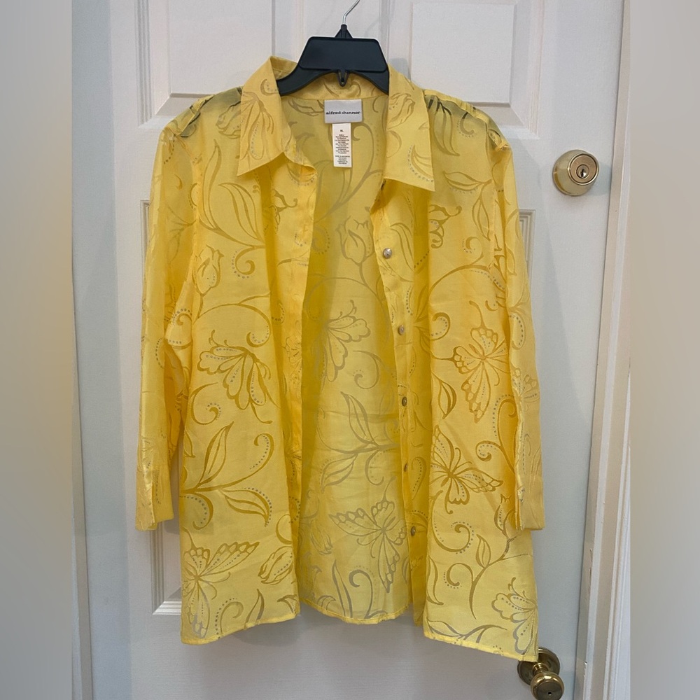 Alfred Dunner Sunny Yellow Floral Sheer Blouse / Jacket- XL